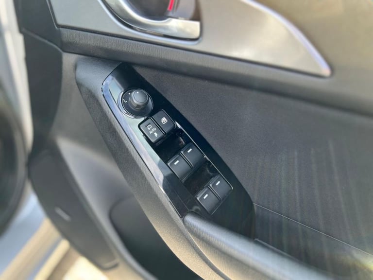  Mazda 3 2.0 Sport Nav 4dr Petrol