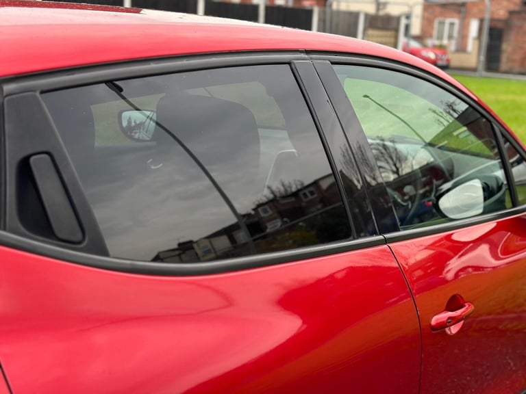 2015 Renault Clio 1.2 16V Dynamique Nav Euro 6 5dr HATCHBACK Petrol Manual