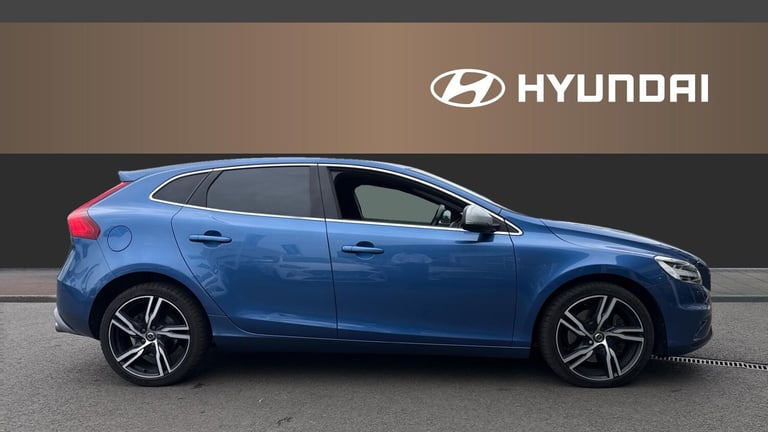 2019 Volvo V40 T3 [152] R DESIGN Edition 5dr Geartronic Petrol Hatchback Hatchback Petrol Automatic