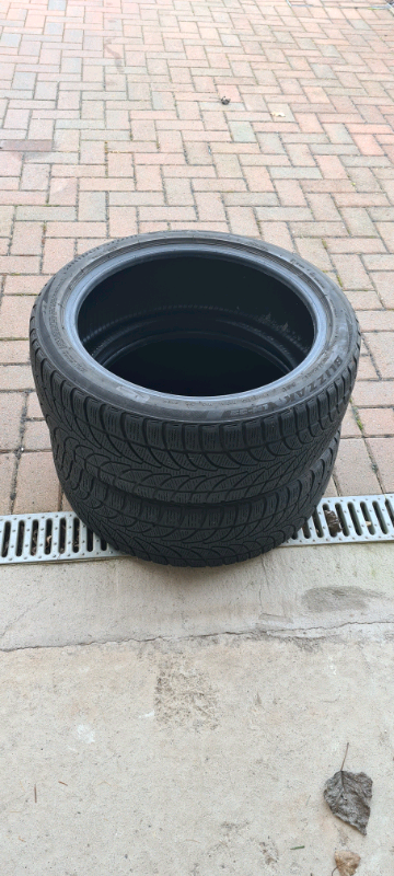 Winter tyres