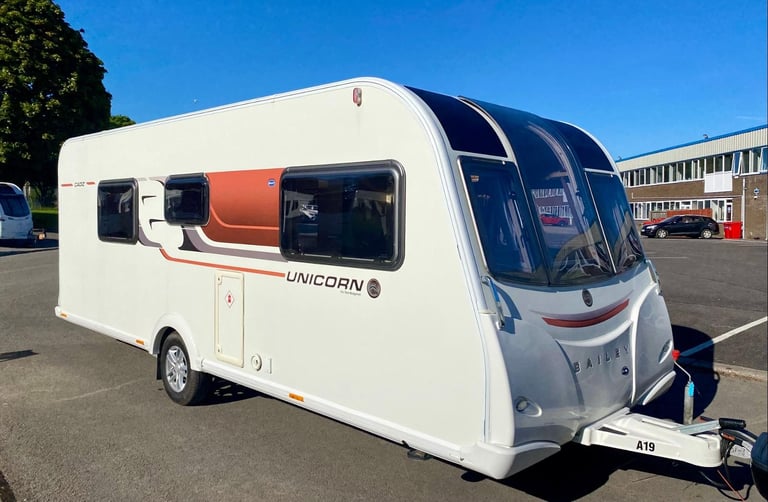 2015 Bailey Unicorn 3 Cadiz. 4 Berth. Single Axle Touring Caravan