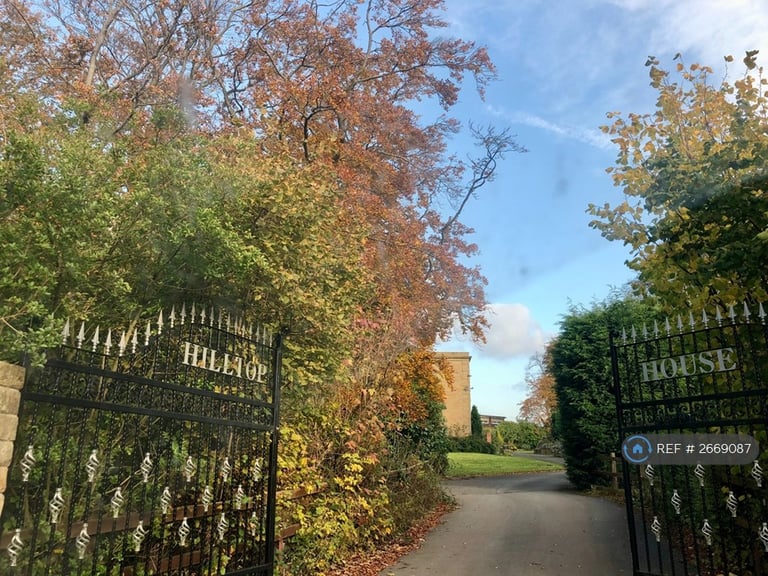 2 bedroom house in The Smithy, Gomersal, Cleckheaton, BD19 (2 bed) (#2669087)