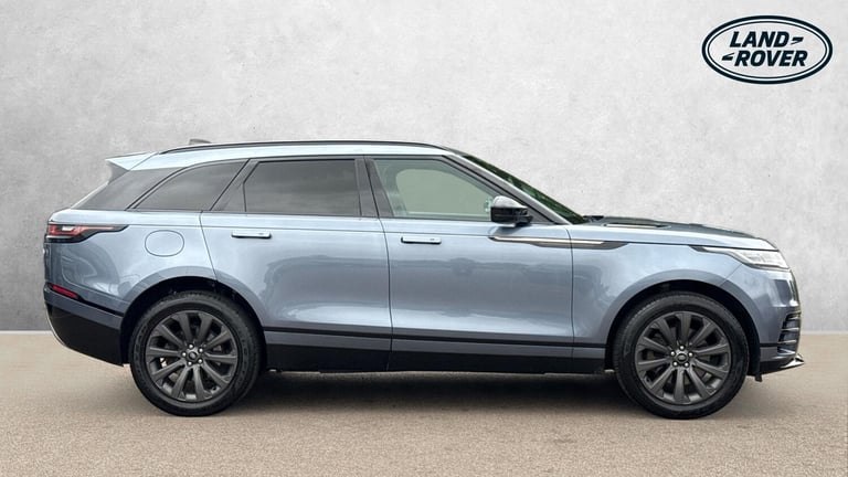 2022 Land Rover Range Rover Velar 2.0 D200 R-Dynamic SE 5dr Auto With Heated