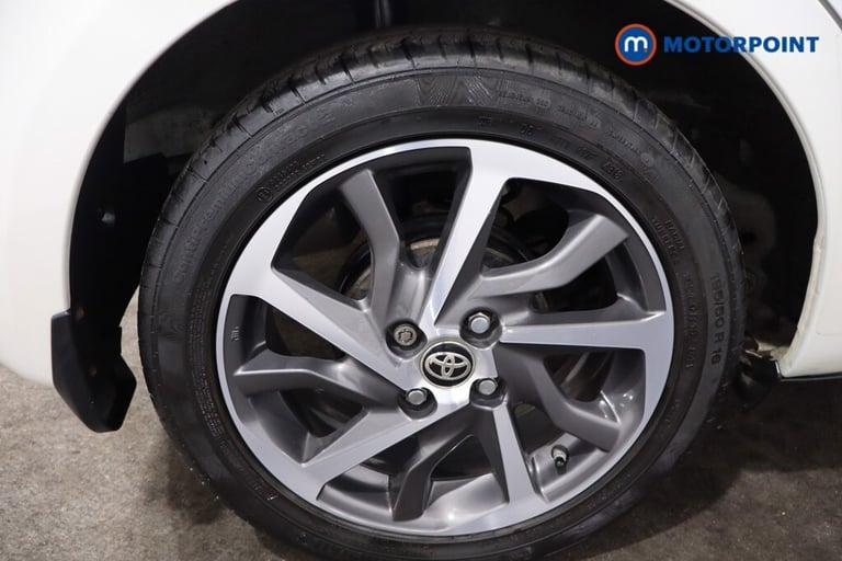 2019 Toyota Yaris 1.5 VVT-i Y20 5dr [Bi-tone] Hatchback Petrol Manual