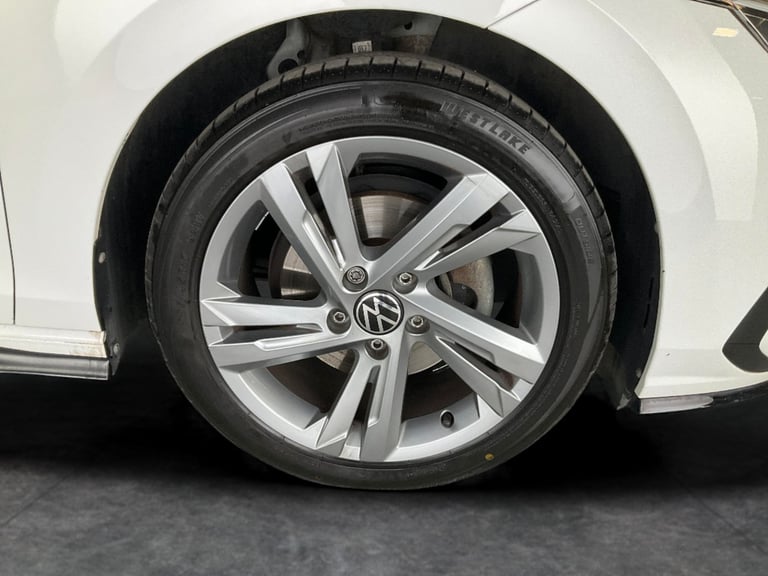 2023 Volkswagen Golf 1.5 eTSI MHEV R-Line Hatchback 5dr Petrol Hybrid DSG Euro 6 (s/s) (150 ps)  ...