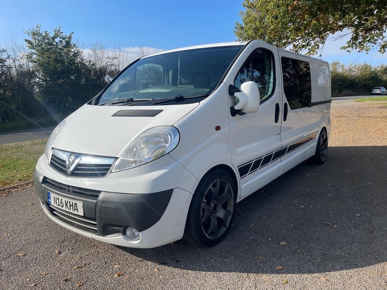 2011 Vauxhall Vivaro Crew Van 2.0CDTI [115PS] Sportive Van LWB Crew Van Diesel Manual