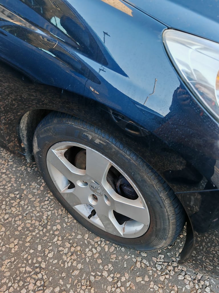 Peugeot, 207, Convertible, 2011, Manual, 1598 (cc), 2 doors