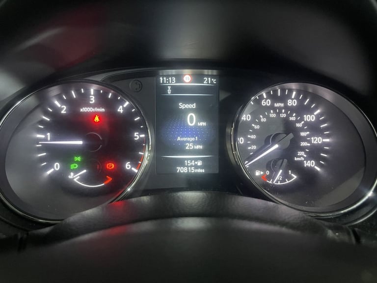 2017 Nissan Qashqai 1.5 dCi N-Connecta SUV 5dr Diesel Manual 2WD Euro 6 (s/s) (110 ps) HATCHBACK ...