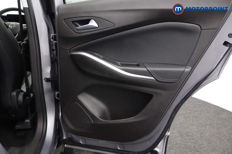 2024 Vauxhall Grandland 1.2 Hybrid [136] Ultimate 5dr e-DCT6 SUV Petrol Automatic