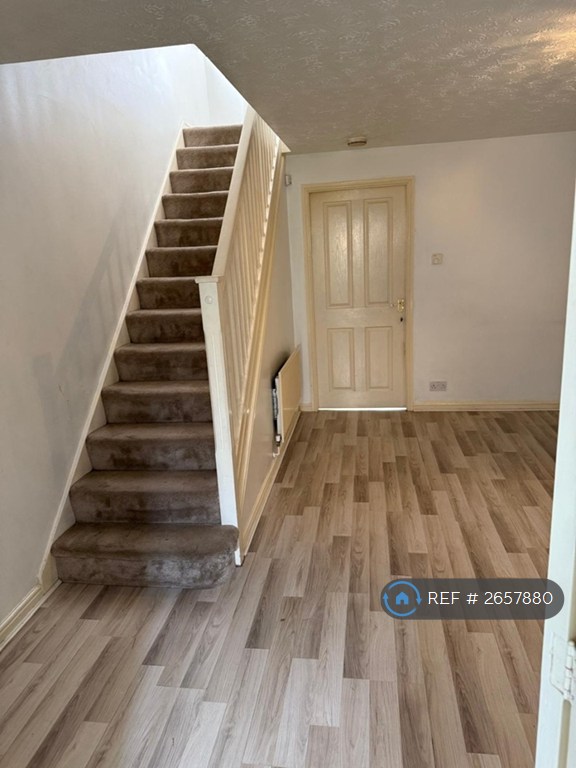 3 bedroom house in Cole Street, Manchester, M40 (3 bed) (#2657880)