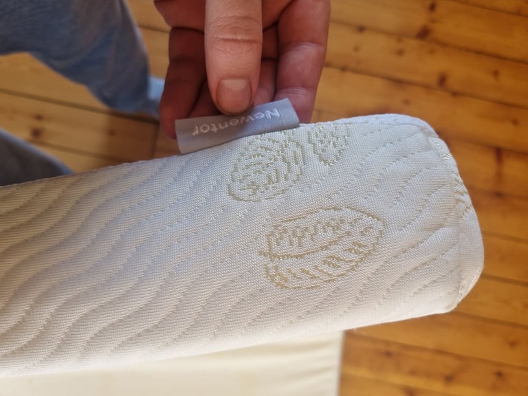 Double mattress topper - Good Condition