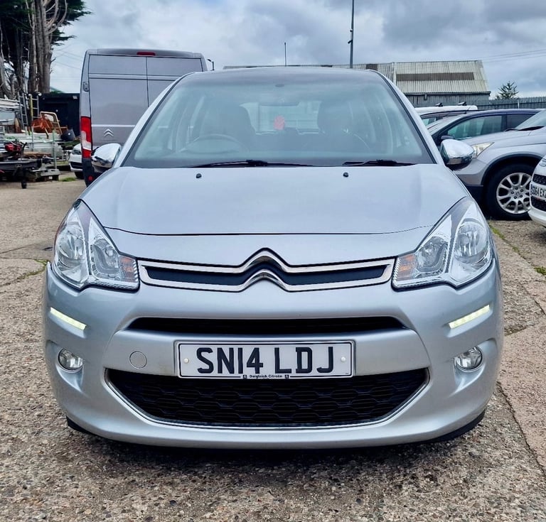 2014 CITROEN C3 SELECTION VTI 1.2 PETROL, 5 DOOR, 1 YEAR MOT, £20/YEAR ROAD TAX.