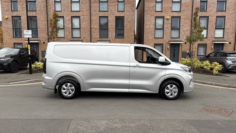 2025 Ford Transit Custom 2.0 EcoBlue 136ps H1 Van Limited Auto PANEL VAN DIESEL Automatic