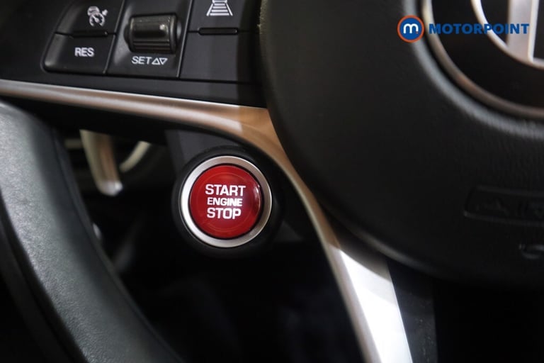 2019 Alfa Romeo Giulia 2.0 TB Nero Edizione 4dr Auto SALOON PETROL Automatic