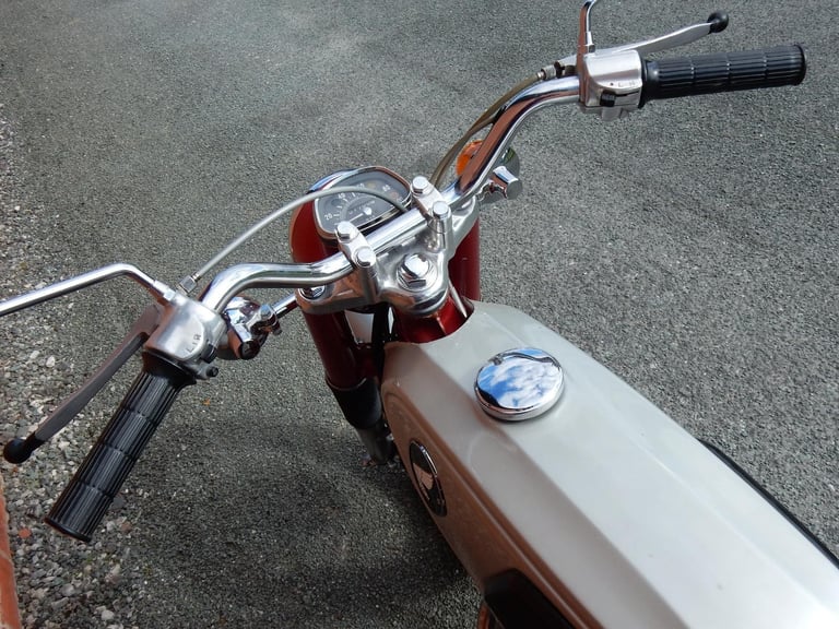 Honda SS125 124cc 1967