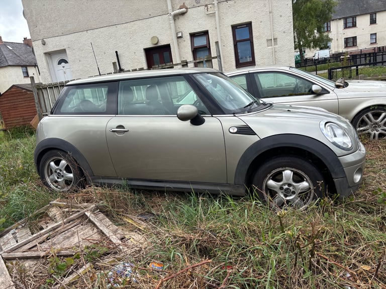 image for Mini  r56 breaking 