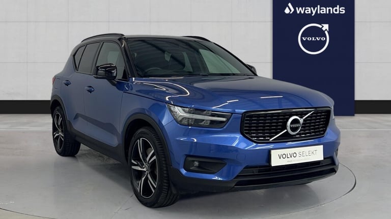image for 2021 Volvo XC40 Recharge R-Design, T5 plug-in hybrid (Power Tailgate, Sensus Navigation) Estate P...