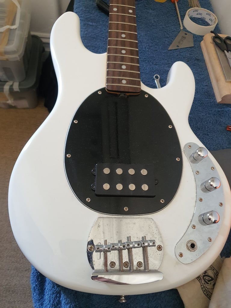 Guitar technician, Luthiery services