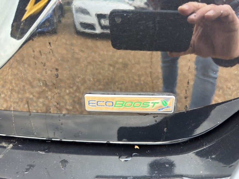 2014 Ford Focus 1.0 125 EcoBoost Titanium 5dr HATCHBACK PETROL Manual