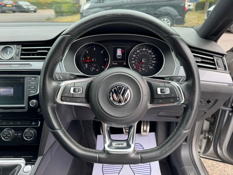 2015 Volkswagen Passat 2.0 TDI BlueMotion Tech R-Line Euro 6 (s/s) 5dr ESTATE Diesel Manual