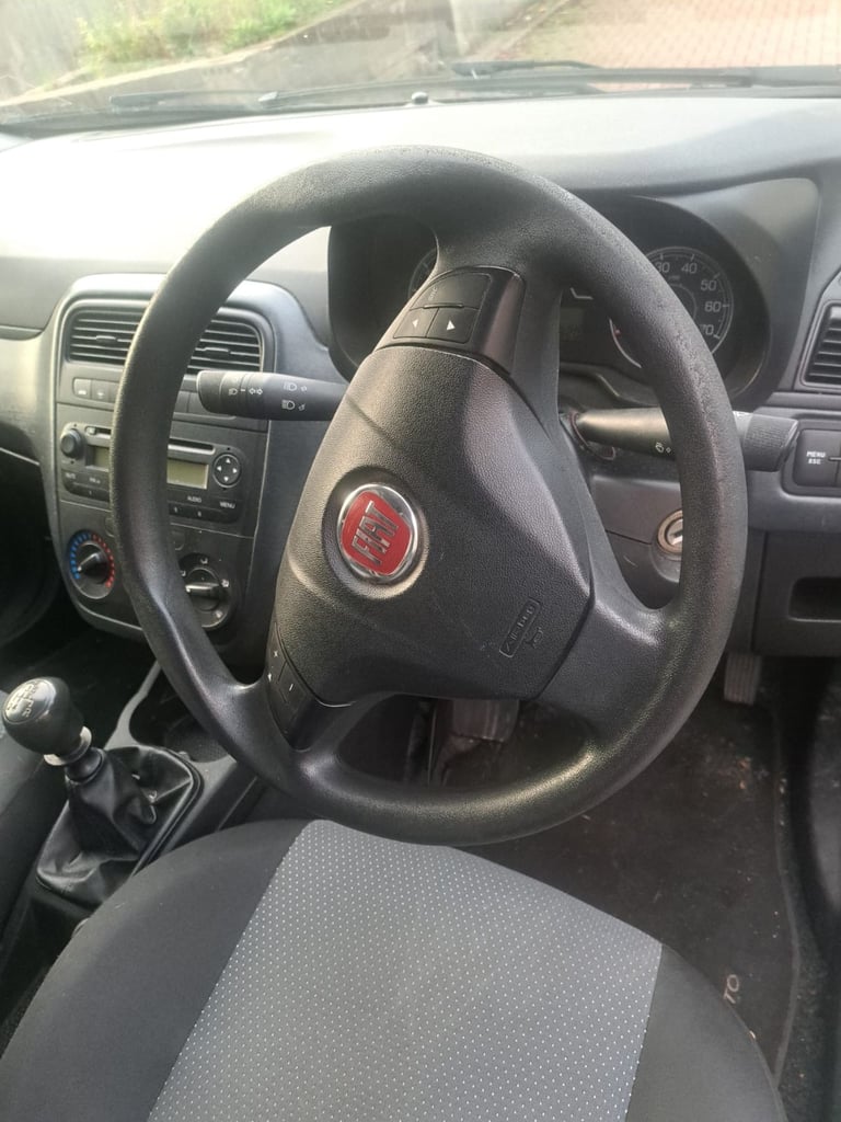 Fiat, GRANDE PUNTO, Hatchback, 2011, Manual, 1368 (cc), 5 doors