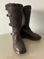 Stratos motorcycle boots