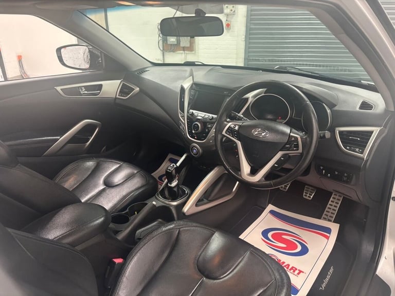 2013 Hyundai Veloster 1.6 GDi Sport Hatchback 4dr Petrol Manual Euro 5 (140 ps) Hatchback Petrol ...