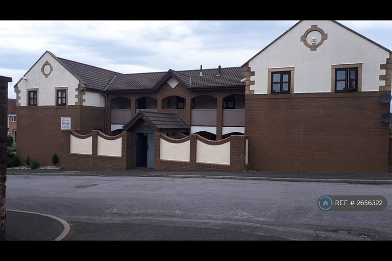 3 bedroom flat in Constance Street, Consett, County Durham, DH8 (3 bed) (#2656322)