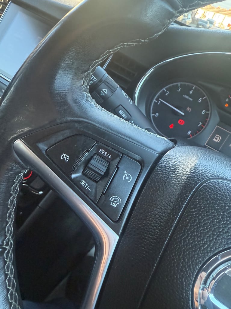 2017 Vauxhall Mokka X 1.4i Turbo Design Nav SUV 5dr Petrol Auto Euro 6 (140 ps)