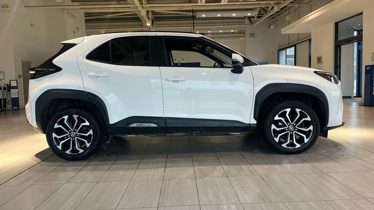 2022 Toyota Yaris Cross 1.5 Hybrid Design 5dr CVT Hybrid Estate Estate Hybrid Automatic