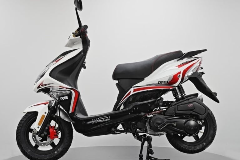 NEW MGB R8 125cc Sports Scooter Affordable Reliable Commuter A1 Licence Learn...