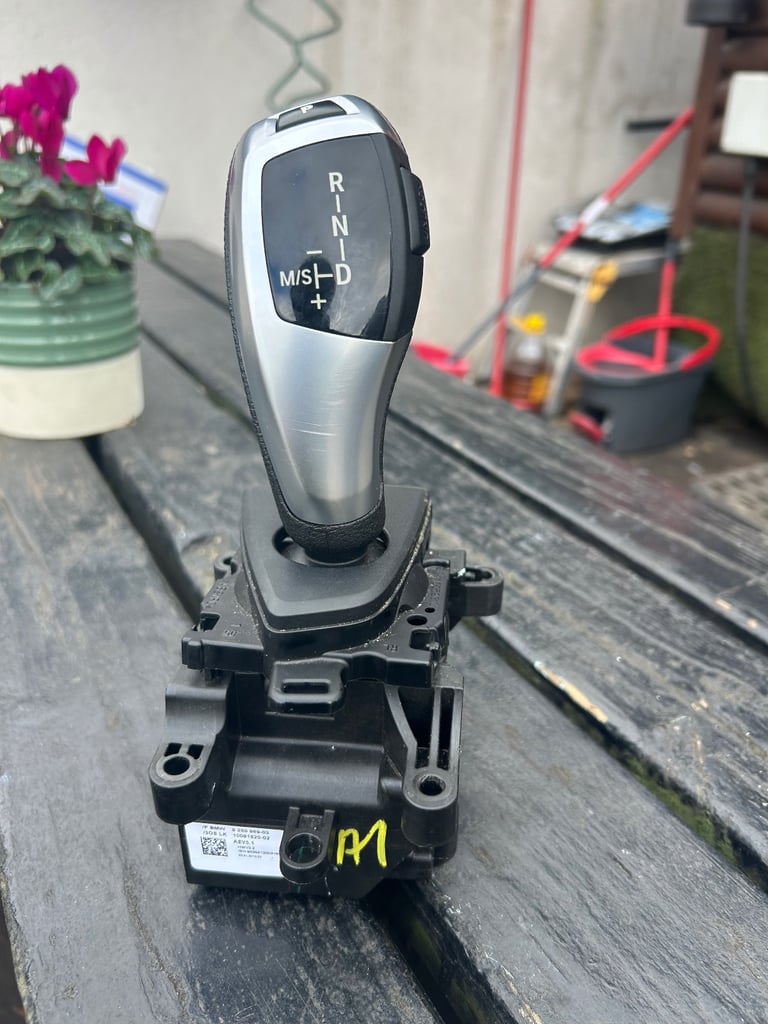 image for BMW 1 3 5 series Automatic gear selector