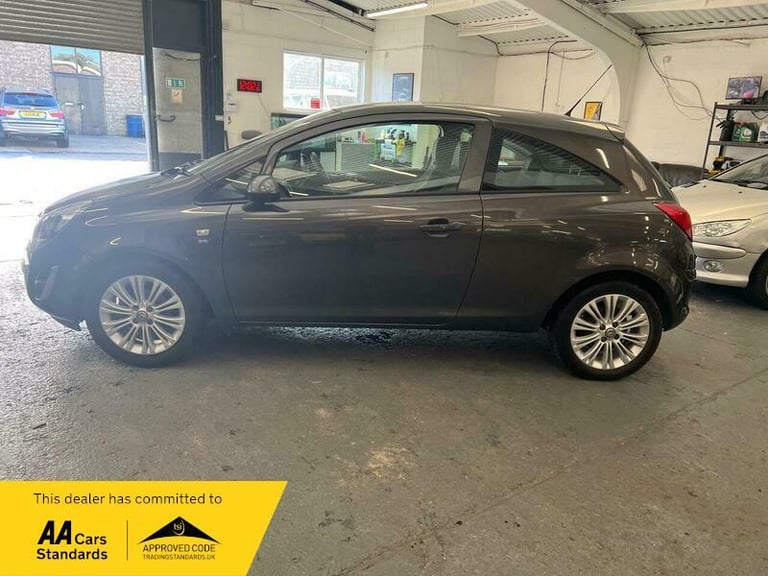 2013 Vauxhall Corsa 1.4 16V SE Auto Euro 5 3dr HATCHBACK Petrol Automatic