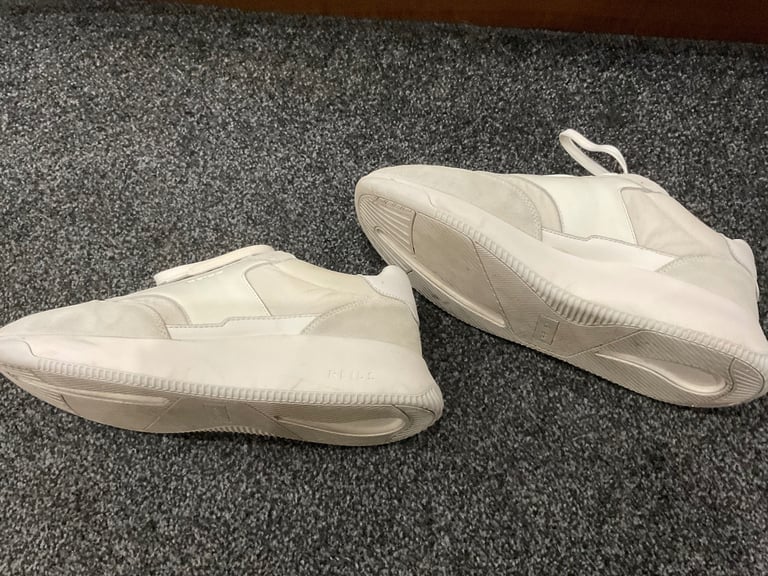 Used a twice Reiss leather-blend low-top mens trainer size 8/43 v.good condition £40