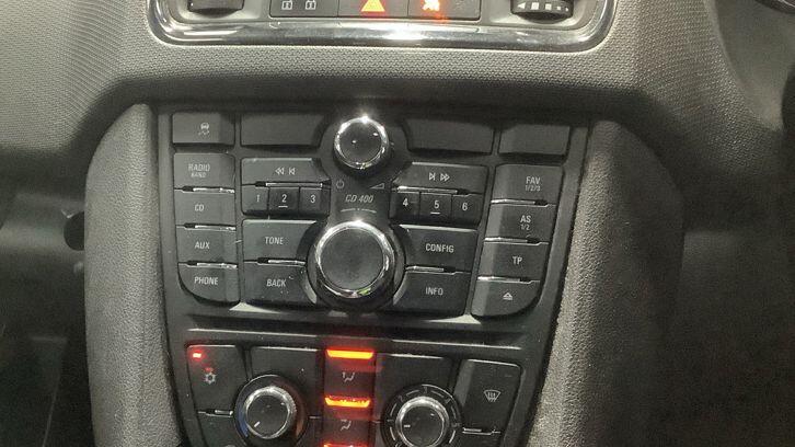 2015 Vauxhall Meriva 1.4i Exclusiv Euro 6 5dr MPV Petrol Manual