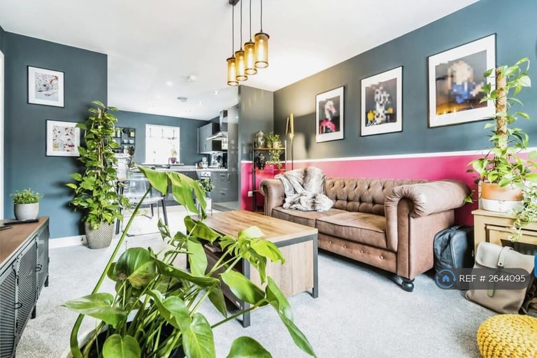 2 bedroom house in Keele Walk, Manchester, M40 (2 bed) (#2644095)