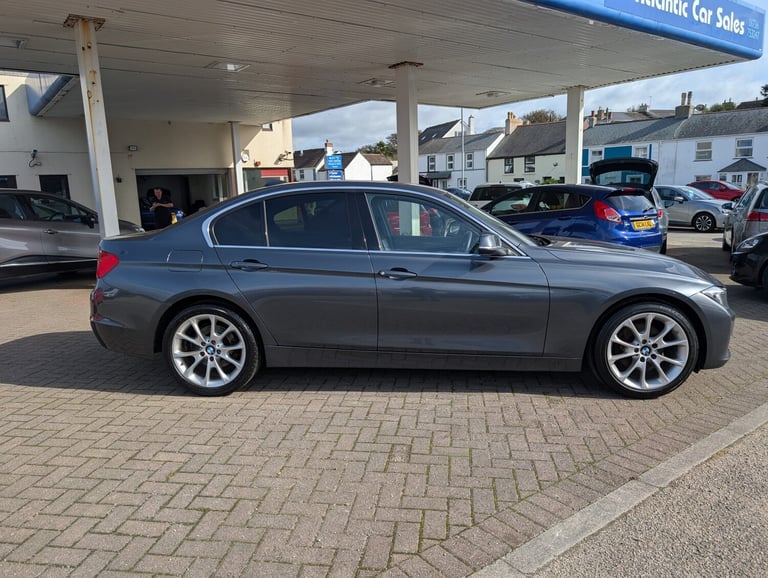 BMW 3 SERIES 2.0 320d Luxury Saloon 2014