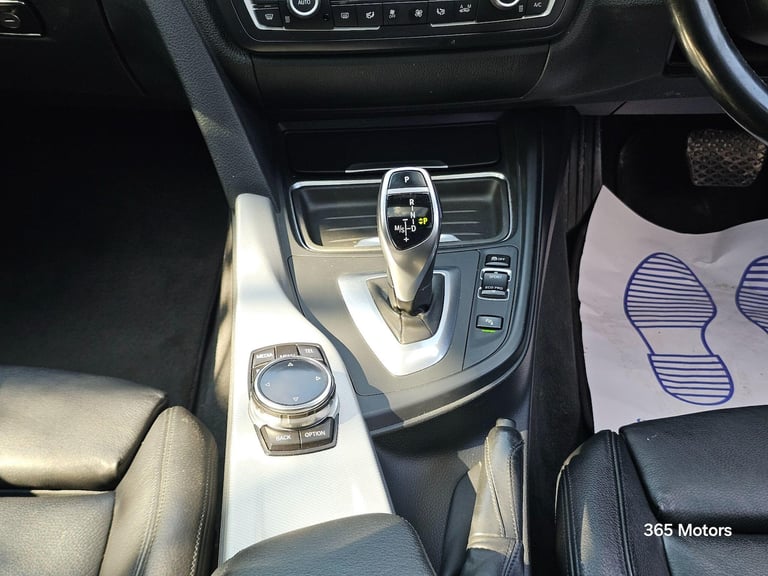 2013 BMW 3 Series 3.0 330d M Sport Auto Euro 5 (s/s) 4dr SALOON Diesel Automatic