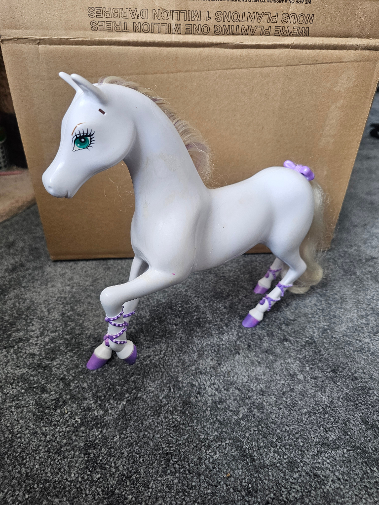 Selection of horses barbie and disney £3 each