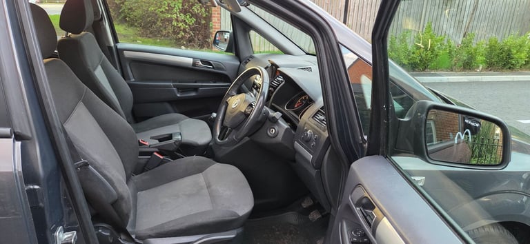 Vauxhall, ZAFIRA, MPV, 2014, Manual, 1686 (cc), 5 doors