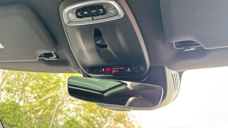 2021 Volvo XC90 Recharge R-Design Pro, T8 AWD plug-in hybrid, 7 Seats Estate Petrol Parallel PHEV...
