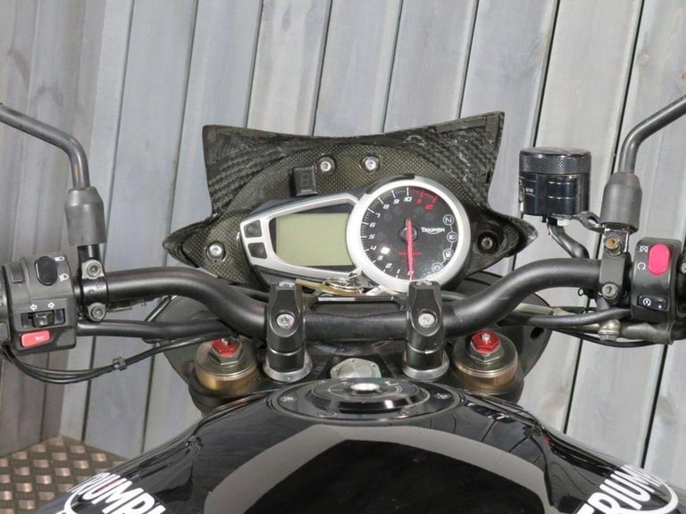 2016 16 TRIUMPH SPEED TRIPLE 94 R