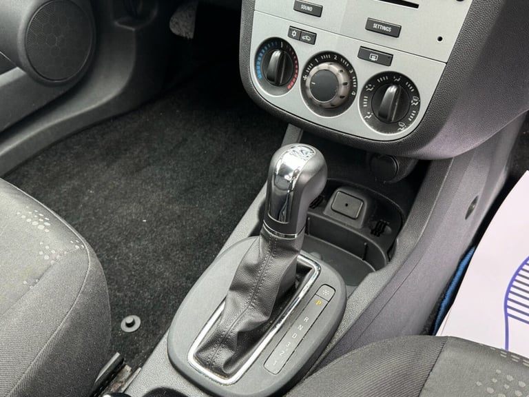 2012 Vauxhall Corsa 1.4 Exclusiv 5dr Auto [AC] HATCHBACK PETROL Automatic