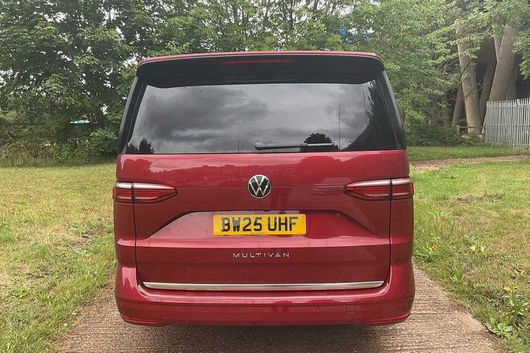 2025 Volkswagen Multivan Diesel Estate 2.0 TDI Style 5dr LWB DSG People Carrier Diesel Automatic