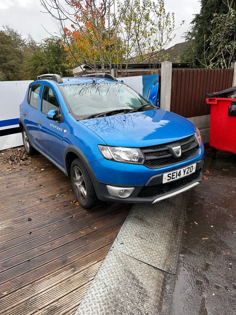 Dacia Sandro Stepaway Breaking, Spares Or Repairs, All Parts Available, Cheap Cheap Cheap Parts!!!!
