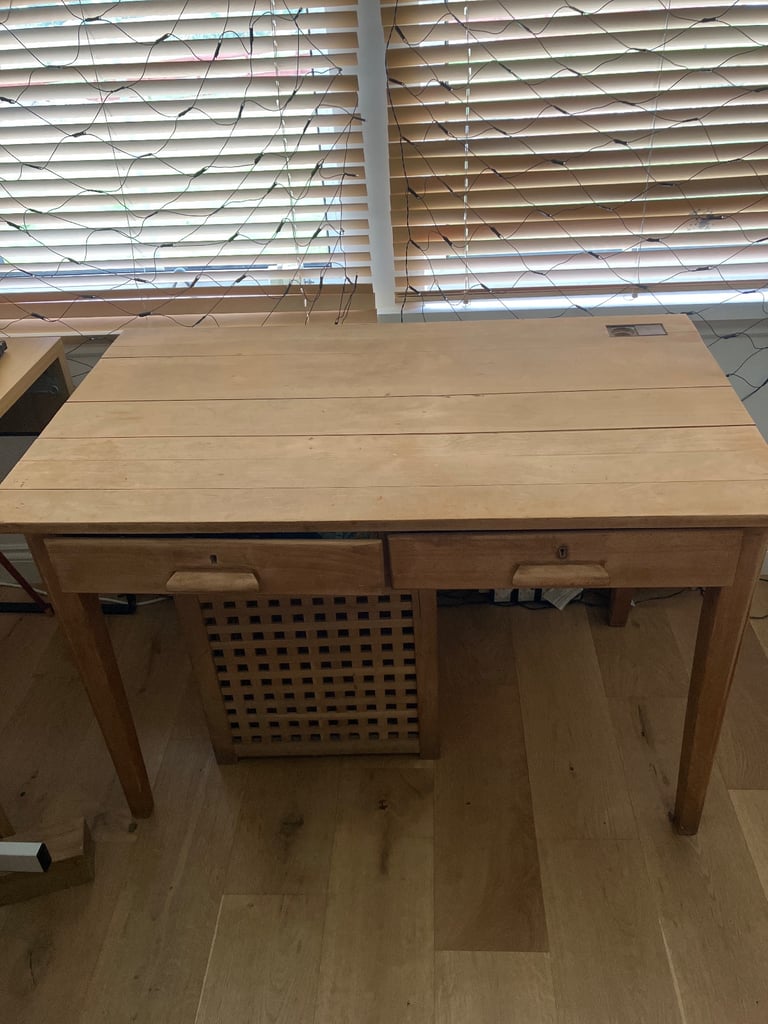 Traditional teachers desk - vintage