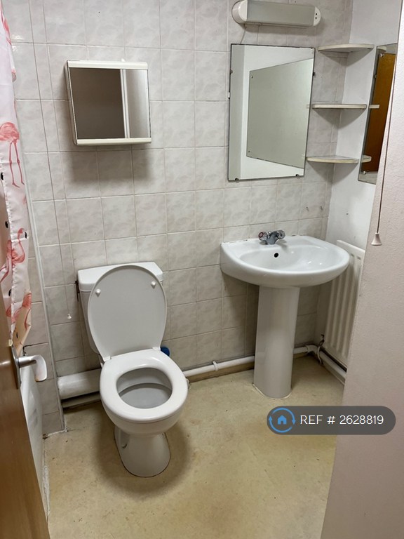 2 bedroom house in Bluecoat Close, Nottingham, NG1 (2 bed) (#2628819)