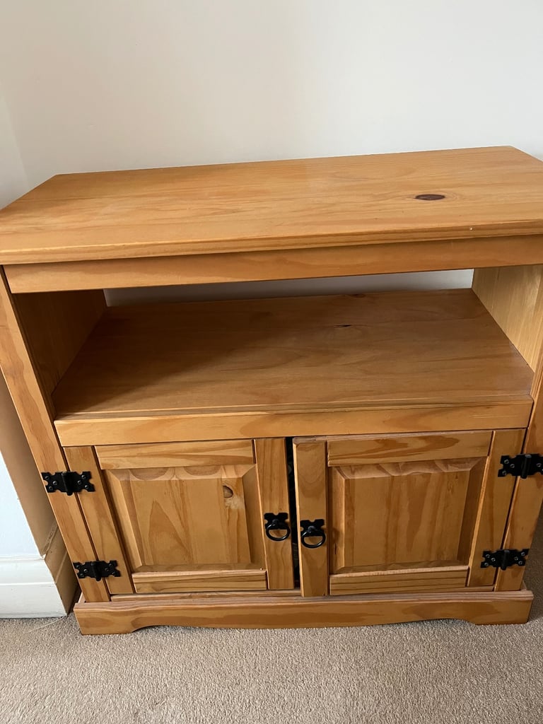 image for Wooden TV bench/Cabinet