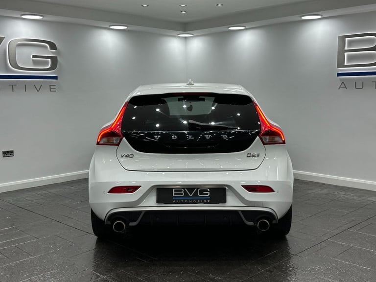 2017 Volvo V40 2.0 D2 R-Design Nav Plus Auto Euro 6 (s/s) 5dr HATCHBACK Diesel Automatic