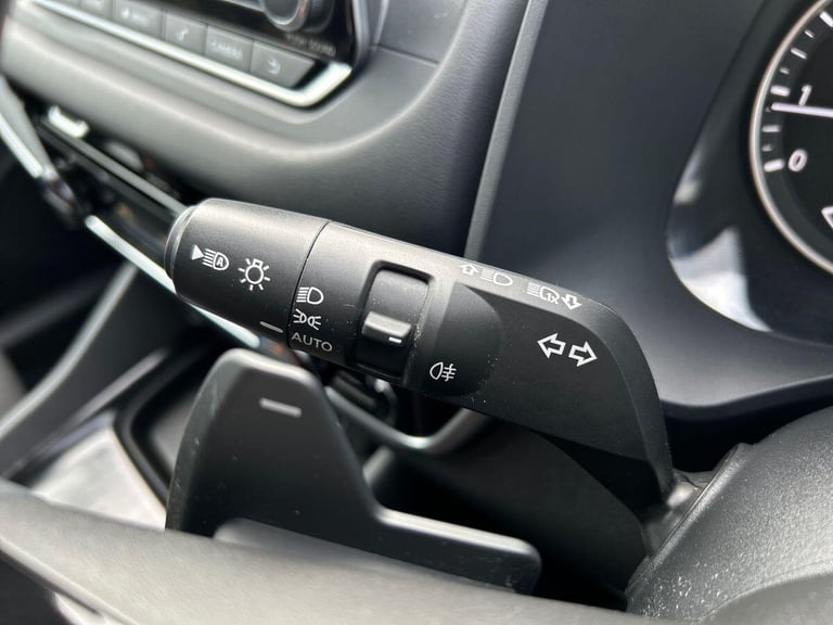 2021 Nissan Qashqai 1.3 DIG-T MHEV Acenta Premium XTRON Euro 6 (s/s) 5dr SUV PETROL Automatic